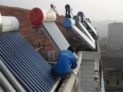 太阳能热水器怎么安装