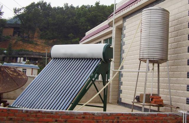 农村太阳能热水器的利与弊分析